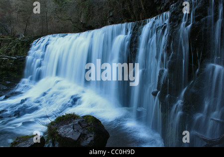 Sgwd Isaf Clun-Gwyn (Falls der unteren weißen Wiese) in der Nähe von Ystradfellte Stockfoto