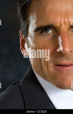 Nahaufnahme der rechten Seite des Unternehmer Gesicht. Stockfoto