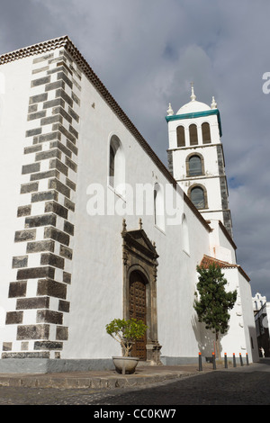 Garachico, Teneriffa - Nordküste Seehafen. Iglesia Santa Ana, Kirche von St. Anne. Stockfoto