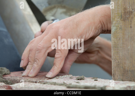 Maurer, ein Haus zu bauen Stockfoto