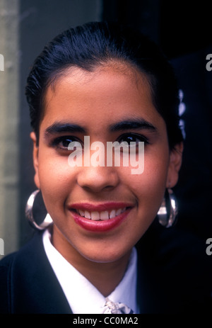 1, 1, mexikanische Frau, mexikanische, Frau, erwachsene Frau, Mariachi Band, Bandmitglied, Tlaquepaque Jalisco, Mexiko Stockfoto