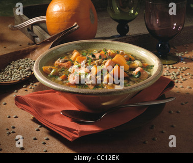 Linsen - Kürbis-Suppe Stockfoto