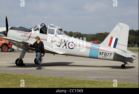 Percival p. 56 Provost T1 (XF877, JX, G-AWVF) bei Kemble Airport Tag der offenen Tür Stockfoto