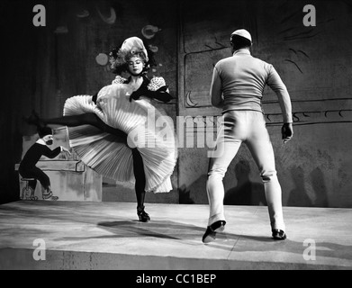 GENE KELLY, LESLIE CARON, EIN AMERIKANER IN PARIS, 1951 Stockfoto