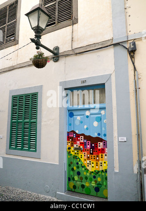 Offene Türen-Kunst-Projekt, Verjüngung der verfallenen Altstadt von Funchal, Madeira Stockfoto