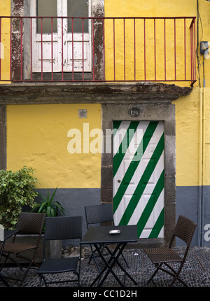 Offene Türen-Kunst-Projekt, Verjüngung der verfallenen Altstadt von Funchal, Madeira Stockfoto