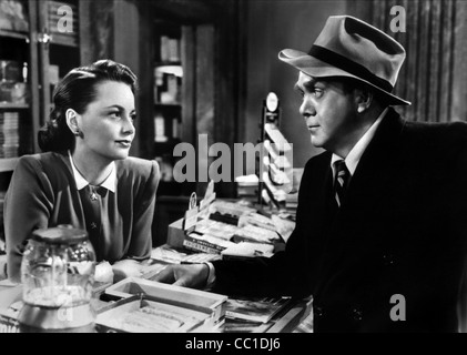 OLIVIA DE HAVILLAND, THOMAS MITCHELL, DIE DARK MIRROR, 1946 Stockfoto