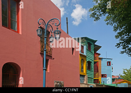 Bunte Häuser im Barrio La Boca, Buenos Aires, Argentinien Stockfoto
