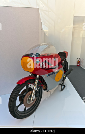 Alt MV Augusta Rennrad im Museum des 20. Jahrhunderts, Palazzo dell'Aregario, Mailand, Italien Stockfoto