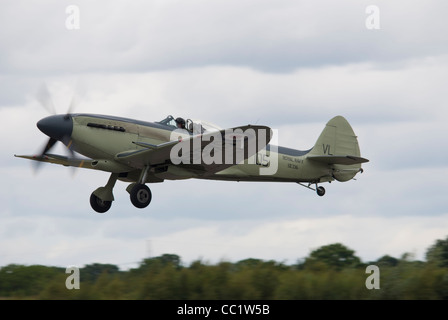 Seafire Display an der Yorkshire Air Museum Supermarine Seafire F Mk XVII Stockfoto