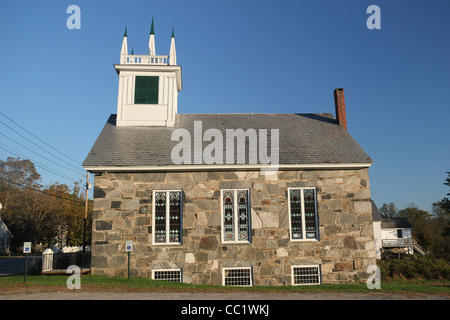 Die alte steinerne Kirche (1845 erbaut), Erste universalistischen Pfarrei, Depot Chester, Chester, Vermont, United States Stockfoto