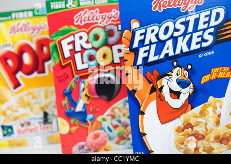 Corn Sie Pops, Froot Loops und Frosted Flakes Frühstückscerealien. Stockfoto