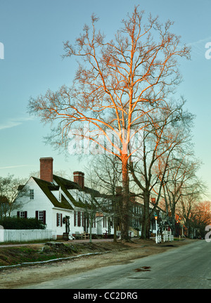 Straßenszenen in Colonial Williamsburg in Virginia zu Weihnachten Stockfoto