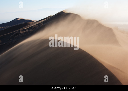 Sandsturm in der Wüste Nationalpark Altyn-Emel, Kasachstan Stockfoto