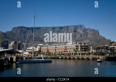 Ein Blick auf den Tafelberg von der waterfront Stockfoto