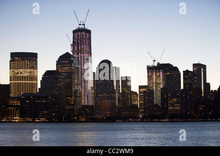 Hudson River, USA, New York City und Manhattan skyline Stockfoto