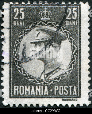 Rumänien - um 1930: Eine Briefmarke gedruckt in Rumänien, zeigt den König von Rumänien, Carol II., um 1930 Stockfoto