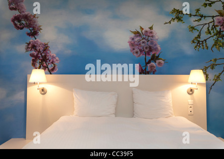 Innenansicht auf Zimmer 424 im Hotel Bloom!, Sint-Joost-Ten-Noode, Brüssel Stockfoto