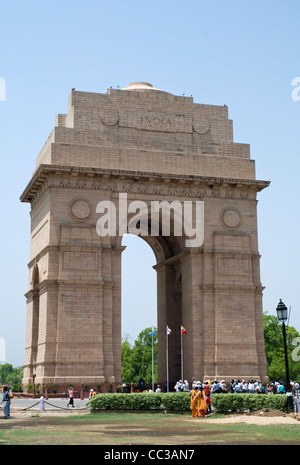 India Gate steht auf Rajpath in der indischen Hauptstadt Delhi und Commerates der indischen Soldaten, die im Krieg gestorben. Stockfoto