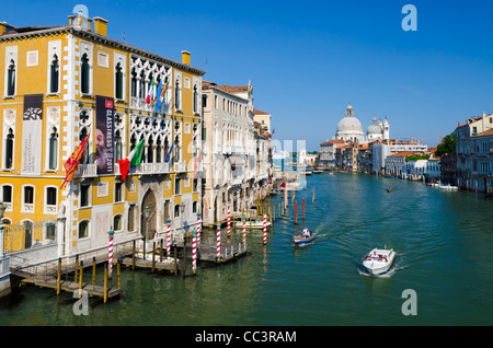 Italien, Veneto, Venedig, Canale Grande, Santa Maria della Salute von Accademia-Brücke Stockfoto