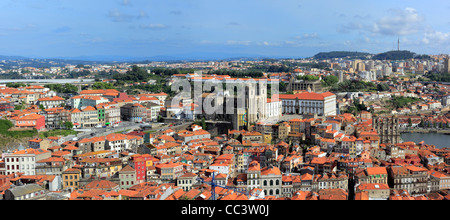 Ansicht der Stadt von Clerigos Turm, Porto, Portugal Stockfoto