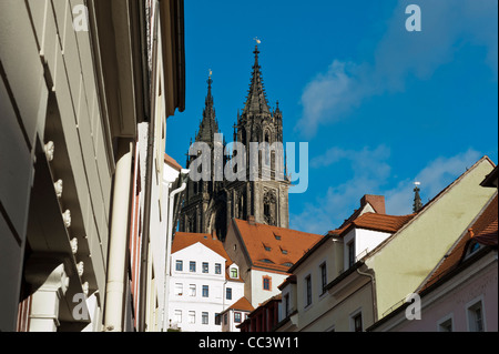 Die gotische Kathedrale in Meißen von Burgerstrasse gesehen. Sachsen-Deutschland. Europa Stockfoto