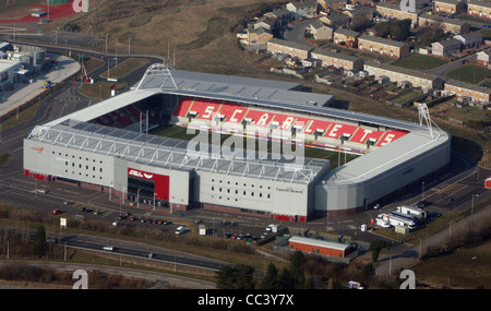 Luftaufnahme des Parc y Scarlets Rugby-Stadion Parc Trostre, Llanelli, South Wales, UK. Heimat der Llanelli Scarlets Rugby-Team. Stockfoto