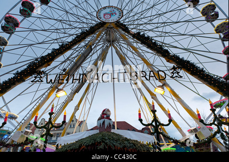 Riesenrad. Erfurter Weihnachtsmarkt. Thüringen, Deutschland, Europa Stockfoto