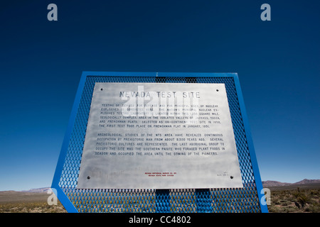 USA, Nevada, große Becken, Quecksilber, Nevada Testwebsite Zeichen, Ort der Mitte des zwanzigsten Jahrhunderts U.S. Atomwaffenversuche Stockfoto
