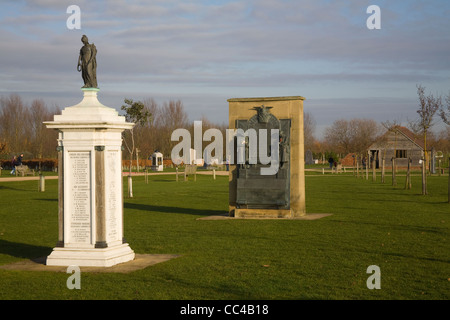 Alrewas Staffordshire England Denkmal für Versicherungen Mitarbeiter National Memorial Arboretum UK im Zentrum des Gedenkens Stockfoto