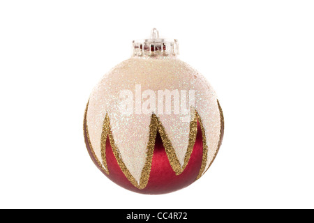 Silber Rot und Gold glitzernden Muster Weihnachtskugel Isolated on White Background Stockfoto