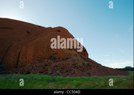 Ayers Rock; Nahaufnahme des Uluru Rock Formation, Uluru-Kata Tjuta National Park, Northern Territory, Australien Stockfoto