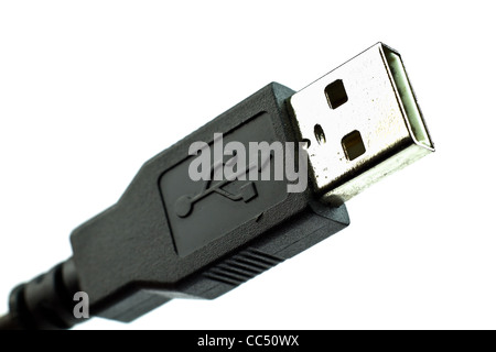 Nahaufnahme eines USB-Anschlusses isoliert auf weiss. Stockfoto