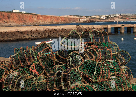 Sagres klein Fischerei Hafen, Algarve, Portugal Stockfoto