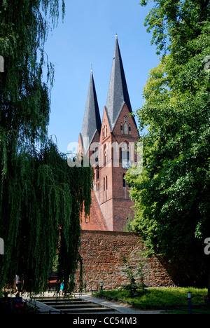 Klosterkirche St. Trinitatis in der Stadt Neuruppin in Brandenburg. Stockfoto