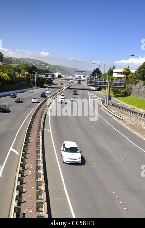 Wellington Stadtautobahn SH1, Neuseeland. Stockfoto