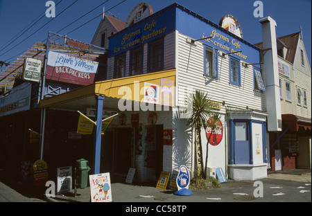 New Zealand Rotorua Whakarewarewa Maori Village Backpackers Hotel außerhalb von Dorf Stockfoto