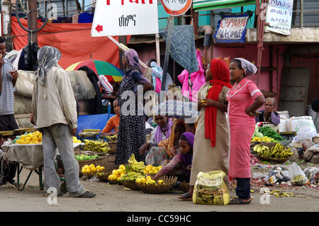 Straßenhändler in Gondar, Äthiopien Stockfoto