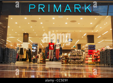 Primark-Filiale im Einkaufszentrum El Mirador. Jinamar, Las Palmas, Gran Canaria, Kanarische Inseln, Spanien Stockfoto