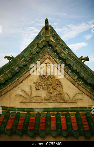 Traditionelle Architektur mit glasierten Ornamenten, Caiguo Ancient City, Shangcai, Henan, China Stockfoto