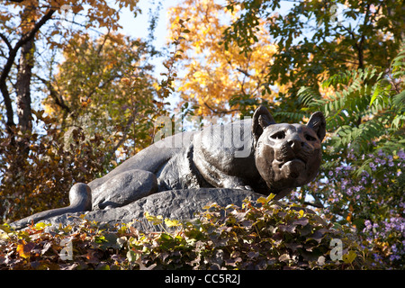 "Noch Hunt" Cougar Skulptur, Ost fahren, "Cat Hill', Central Park, New York Stockfoto