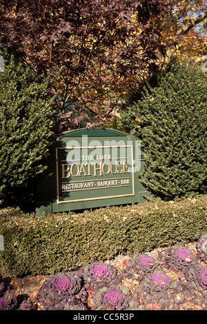 Loeb Boathouse Restaurant Schild, Central Park, New York Stockfoto