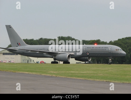 Royal New Zealand Air Force Boeing 757-200 (NZ7572) am Flugplatz Kemble, Gloucestershire, England, Stockfoto