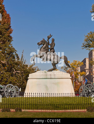 WASHINGTON, DC USA - Statue von Präsident Andrew Jackson im Zentrum von Lafayette Park, auch bekannt als Lafayette Square. Stockfoto