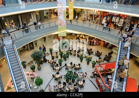 Kroepeliner Tor Center, KTC, die modernsten shopping Center von Mecklenburg-Vorpommern, Rostock, Deutschland Stockfoto