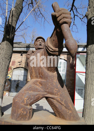 Bronzestatue, 798 Art Zone, Peking, China Stockfoto