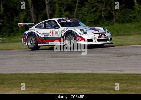 Porsche GT3 auf Track Crossover Autobahn Country Club Race Track Stockfoto