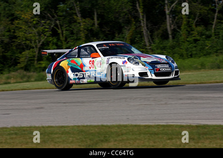 Porsche GT3 auf Track Crossover Autobahn Country Club Race Track Stockfoto