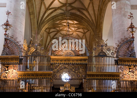 Eintritt in Chor, Benediktskirche, Monasterio de Yuso, Kloster Yuso, San Millan de Cogolla, La Rioja Alta, Spanien Stockfoto