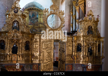 Der Retrochor in der Benediktskirche, Monasterio de Yuso, Kloster Yuso, San Millan de Cogolla, La Rioja Alta, Spanien Stockfoto